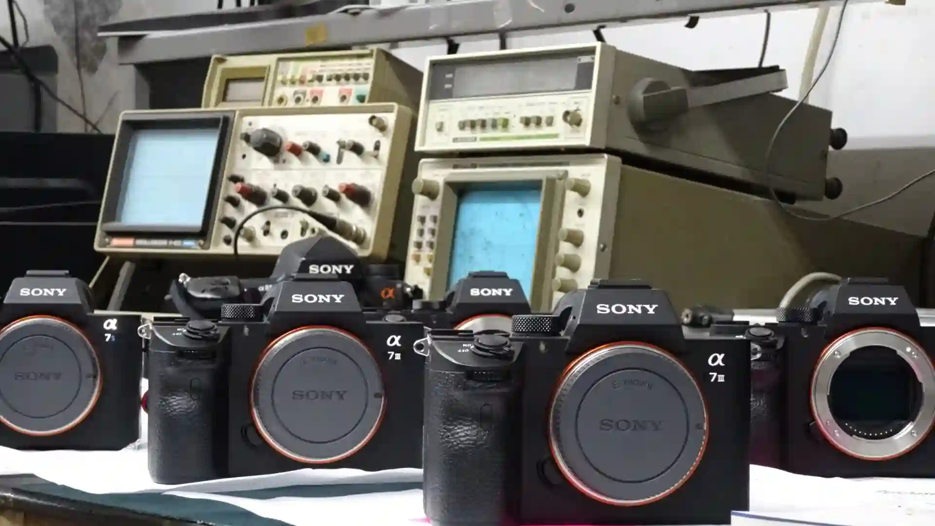 Fixing the Focus: Navigating Sony Camera Repair Options插图4