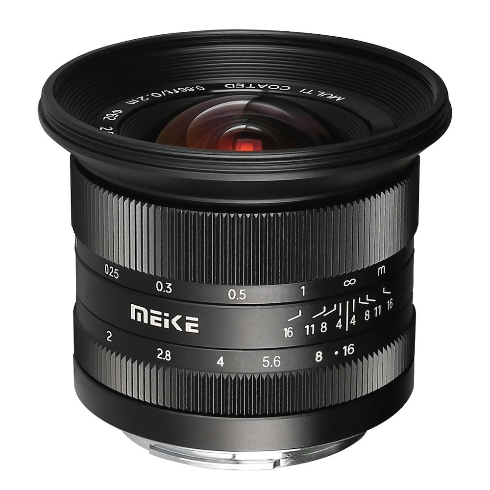 wide angle nikon lens